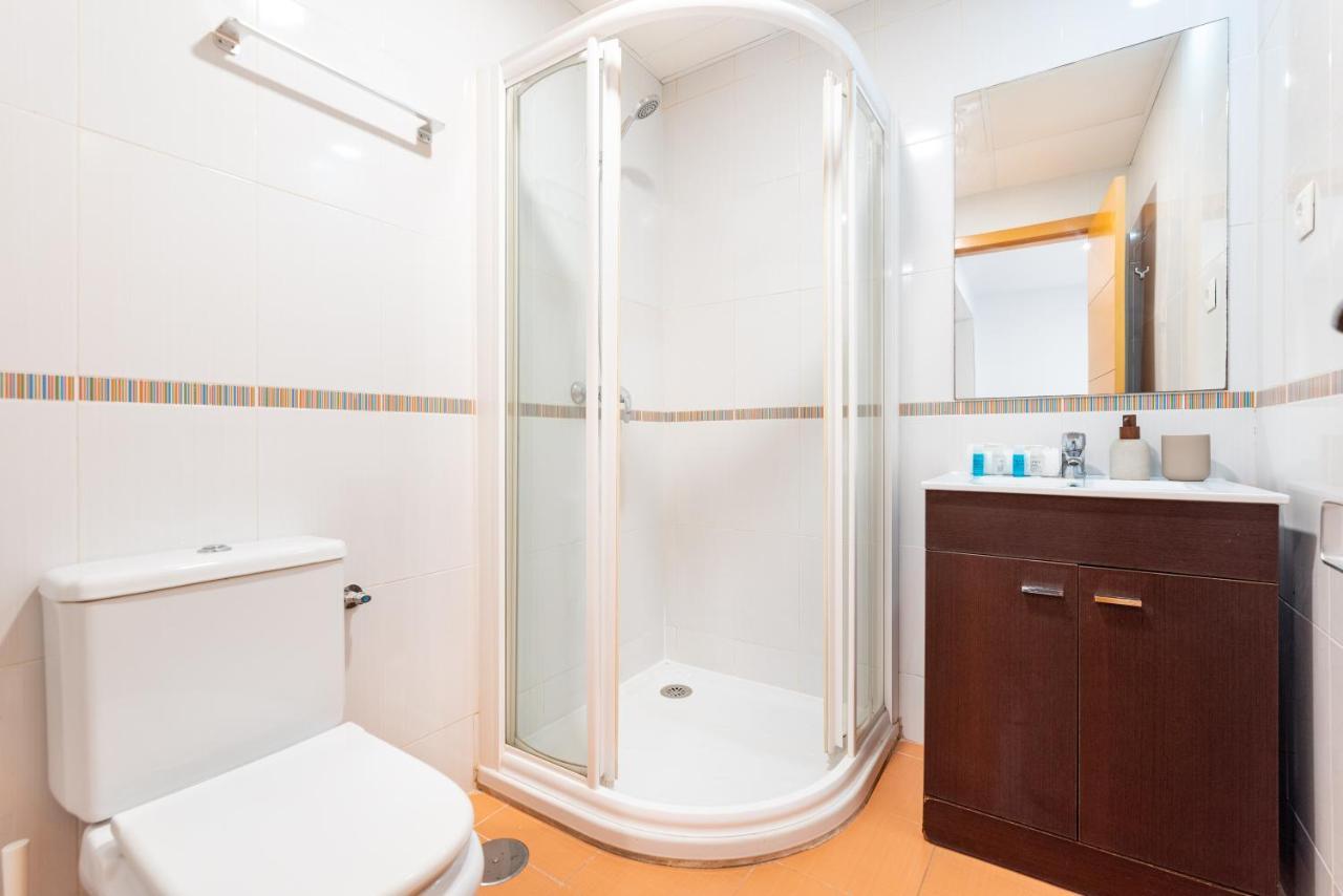 Wintowinrentals Superb New-Look Apartment Málaga Dış mekan fotoğraf