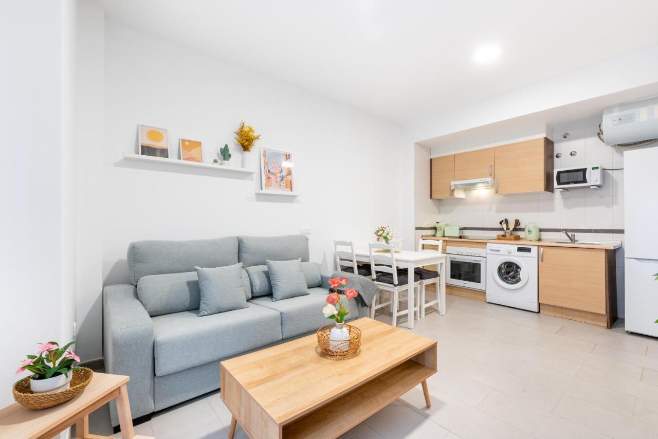 Wintowinrentals Superb New-Look Apartment Málaga Dış mekan fotoğraf