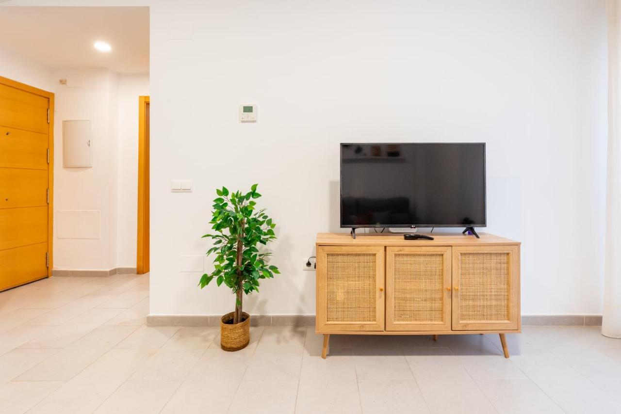 Wintowinrentals Superb New-Look Apartment Málaga Dış mekan fotoğraf