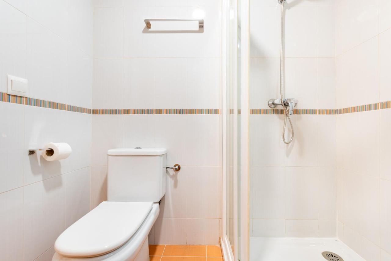Wintowinrentals Superb New-Look Apartment Málaga Dış mekan fotoğraf