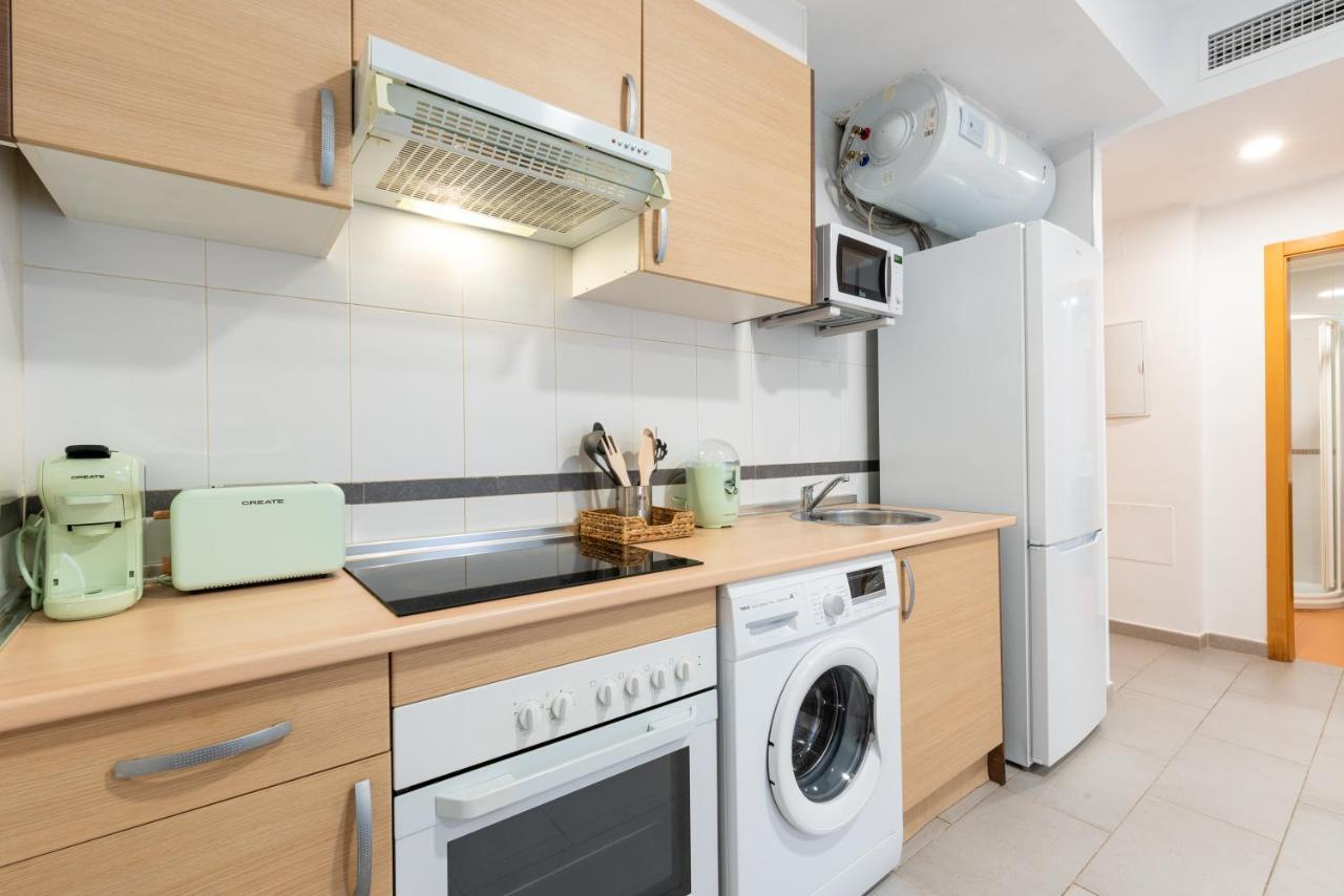 Wintowinrentals Superb New-Look Apartment Málaga Dış mekan fotoğraf